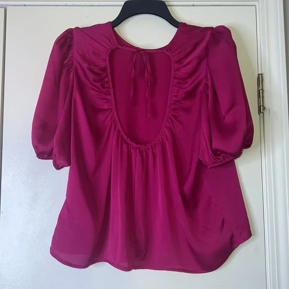 Express Satin Open Back Puff Sleeve Top Size Large - Picture 7 of 8